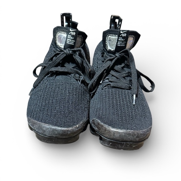 Nike Flyknit Vapormax Sneakers Size 9.5 Black Sneakers - Picture 4 of 13